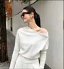 Top de punto Andy de terciopelo, suave y elegante, de hombros descubiertos, con diseño de color contrastante, suéter elegante para mujer