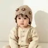 Chapéu infantil fofo para proteger as orelhas no outono e inverno, adorável chapéu de lã tricotada para bebê, chapéu de pinguim que faz barulho, quente e à prova de vento