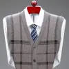 Colete masculino de meia-idade e idoso gola V xadrez solto malha solta cardigã colete sem mangas roupa de pai primavera e outono abotoado