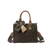 Bolsas para Mujer, Nuevos Bolsos Versátiles, Bolsos Tote de Gran Capacidad Transfronterizos de Lujo Ligero, Nuevos Bolsos de Hombro para Mujer, Bolsos de Moda