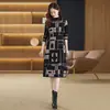 Foto real outono e inverno Novo vestido acima do joelho gola alta meia vestido suéter solto com casaco comprimento médio