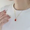 Novo Colar de Coração Esmaltado Vermelho Estiloso e Versátil, Joia de Corrente para Clavícula de Luxo Leve de Nicho de Alta Qualidade para Mulheres