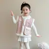Chaleco con forro de polar para niñas, elegante prenda exterior de otoño e invierno, chaqueta sin mangas de moda para niños, top grueso de dibujos animados para niñas pequeñas
