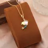 Collar No Se Desvanece, Elfo de Dibujos Animados de Verano para Mujer, Nuevo Collar Versátil, Cadena para Clavícula de Moda en Acero de Titanio