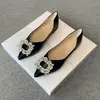 Nuevos Zapatos Planos Versátiles Profesionales de Verano para Mujer, Mocasines de Suela Blanda, Puntiagudos Poco Profundos, Zapatos Planos de Moda