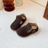 Sapatos Infantis Estilo Coreano Birkenstock Retrô Coleção Primavera e Outono 2025 Novos Sapatos Pequenos de Couro para Meninas Sapatos com Solado Macio Estilosos Flats