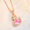 Colgante de cisne de cristal rosa chapado en oro rosa, gran oferta, colgante de cisne de jaspe con piedra de hibisco de imitación, collar de plata, colgante de ganso de diamantes