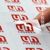 Etiqueta autoadhesiva de PVC transparente personalizada impermeable protector solar para llevar etiqueta de sellado logotipo de impresión personalizada