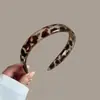 Faixa de Cabelo Estilo Coreano com Estampa de Leopardo para Mulheres com Dentes, Antiderrapante, Novo Design, Acessório de Cabelo, Dentes de Pente, Acabamento Fosco, Para Lavar o Rosto, Presilha de Cabelo Tendência
