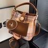 Bolsos de Diseño de Nicho para Mujer, Moda Otoño/Invierno 2026 Nuevo Bolso de Hombro Cruzado de Alta Gama, Bolso de Mano para Mujer Bolso Cubo