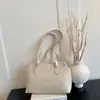 Otoño 2026 Nuevo Estilo Coreano de Moda Elegante Simple Bolso de Axila Color Sólido Bolso de Hombro para Viajes Bolso de Mano Retro