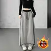 Calça listrada curva de cor contrastante para mulheres, calça longa casual solta de cintura alta para primavera e outono, calça de moletom esportiva de perna larga com forro de fleece espesso para outono e inverno