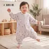 Saco de dormir grueso con contenido de seda para bebés para Otoño e Invierno, Saco de dormir de temperatura constante relleno de algodón de 200 g con piernas separadas para niños con mangas desmontables