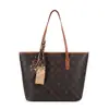 Bolso Tote Versátil de Hombro para Mujer 2025 Nuevo Invierno High-End Commuter Moda Retro Estampado de Lujo Ligero Presbiópico