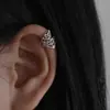 Brinco de Argola U Vazado Vintage Sem Furo, Clipe de Orelha com Design de Borboleta, Brincos Versáteis da Moda de Luxo Leve de Nicho