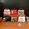 Bolsa de Mão Minimalista com Fecho de Chave de Nicho, Estilosa e Versátil, Bolsa de Ombro de Alta Qualidade, Couro PU Macio, Bolsa Transversal da Moda