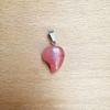 Venta caliente transfronteriza, colgante de aleación de cristal de jade Dongling con forma de corazón de melocotón oblicuo de piedra natural, accesorios de joyería DIY al por mayor