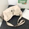 Bolsa tipo puff estilo preguiçoso para viagem feminina, bolsa de tecido plissada com cordão, design de nicho, casual, grande capacidade, bolsa tiracolo de ombro único para mulheres