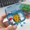 Pastillero Mini Portátil de Tamaño Pequeño para Llevar Medicamentos por la Mañana, Mediodía y Noche, Caja de Almacenamiento y Clasificación de Pastillas de 3 Compartimentos para Uso Transfronterizo
