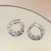 2026 Nova Moda Brilhantes Argolas Azuis Gelo-Cristal Zircônia, Brincos de Argola de Luxo Leve Nicho High-End, Acessórios de Orelha Únicos