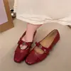 Zapatos de mujer tipo mocasín color nude con punta cuadrada para uso en exteriores, nuevo modelo de verano 2026, zapatos Mary Jane cómodos y versátiles