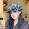 Sombrero de moda coreano para mujer de otoño e invierno, circunferencia de cabeza grande, adelgazante de cara, gorra de pico de pato, boina retro británica de rayas finas