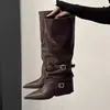 Botas Largas Puntiagudas Plisadas para Mujer 2026 Nuevo Otoño Botas Altas de Monta con Hebilla y Diseño de Pierna Plisada