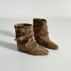 Botines de tacón bajo con punta estilo coreano para mujer, colección otoño/invierno 2026, con hebilla de cinturón y adornos de remaches, versátiles botas de moda marrones