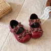 Sapatos de Couro com Laço para Meninas, Novos Sapatos de Princesa Estilo College Primavera e Outono, Sapatos de Performance Infantis Mary Jane Vermelhos
