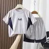 Conjunto Esportivo Infantil Verão Novo Meninos Secagem Rápida Malha Conjunto de Duas Peças Meninos Respirável Meia-Idade Verão Roupas Infantis