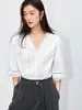 26 Verão Novo Francês Elegante Renda Pesada Decote V Algodão Puro Branco Manga Bufante Para Ir ao Trabalho Chiffon Camisa Feminina 951101