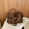 Bolsa Tote Retrô de Couro Macio Transfronteiriça Feminina Nova Outono 2026 Versátil Casual Grande Capacidade para o Trabalho Ombro Único Transversal