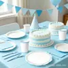 Bestseller transfronterizo: Platos de papel de color sólido con forma especial, servilletas de papel, pancartas desechables, artículos para fiestas de cumpleaños infantiles, encaje azul claro