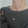 Colar Estilo Coreano Fashion para o Dia a Dia, Coração Vazado para Mulheres, Corrente Clavícula Coração de Pêssego Elegante Vintage, Acessório Artístico Simples Estilo Ins