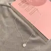 Collar con Colgante de Amor de Diamante Dulce y Fresco Estilo Coreano Diseño de Nicho para Mujer Cadena de Clavícula de Gama Alta Accesorios para Apilar Uso Estilo Celebridad de Internet