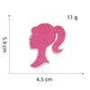 Nuevo Parche de Tela de Niña de Dibujos Animados Rosa Muñeca Etiqueta Bordada por Computadora Parche de Bordado Parche con Agujero Accesorios para Ropa Venta al por Mayor