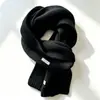 Bufanda de punto de color liso estilo coreano para otoño e invierno para mujer, engrosada, suave y versátil, bufanda larga, calentador de cuello cálido para estudiantes y parejas