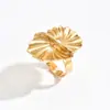 Anillo Flor Hueca al por Mayor Diseño de Nicho Europeo y Americano Espiral Irregular Perla de Imitación Anillo Abierto Pulsera para Mujer