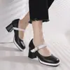 2023 Nuevos Zapatos de Correa de Viaje Boca Baja Primavera y Otoño Zapatos de Mujer Punta Cuadrada Tacones Altos Gruesos 33-48 AliExpress Zapatos de Comercio Exterior