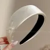 Diadema Exquisita Maillard de Ala Ancha y Corona Alta para Mujer, Nueva Diadema de Otoño 2026, Accesorio para el Cabello de Uso Diario de Alta Gama