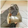 Bolso de Moda Trendy para Viajes Diarios 2026 para Mujer, Bolso de Hombro Versátil de Gama Alta, Bolso Cruzado Retro Casual y Único