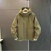 Chaqueta de primavera y otoño para hombre cortavientos cortavientos color liso con capucha moda nuevo estilo casual holgada ropa de trabajo tendencia