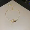 Pulsera Rectangular Europea y Americana Transfronteriza Incrustada con Circonitas, Moderna y Versátil, Adecuada para el Trabajo Diario, con un Diseño de Nicho Elegante y Exquisito, Pulsera de Gama Alta