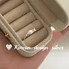 2026 Joyería de Plata de Diseño Minimalista de Nicho Estilo Coreano Más Vendida Anillo Liso de Pez Koi Simple de Plata de Ley S925 Cepillada