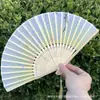 Leque Dobrável Estilo Antigo Transfronteiriço para o Verão, Estilo Chinês, Hanfu, Cheongsam, Leque Pequeno Dobrável de Bambu Portátil para Mulheres