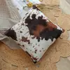 Funda de almohada de terciopelo corto con estampado de vaca transfronteriza de Amazon, funda de almohada decorativa para el hogar con estampado de animal, leopardo de felpa