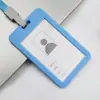 En stock de fábrica tarjetero de plástico tarjetero para identificación de estudiante tarjetero rígido para tarjeta de identificación tarjetero para identificación de exposición carcasa para tarjeta de trabajo de fábrica