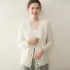 Cardigan de Cashmere Macio e Elegante com Gola V e Ponto Trançado para Mulheres, Caimento Solto, Jaqueta de Tricô Emagrecedora, Peça Versátil de Cor Sólida