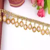 Guangzhou Nuevo Al por Mayor Premium Cadena de Perlas y Diamantes Accesorios para Ropa Componentes de Cadena de Circonita Cadena de Perlas Chapada en Oro con Pedrería