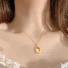 Colar Coelho de Jade Hetian para Mulheres, Corrente Clavicular do Ano de Nascimento do Zodíaco, Pingente de Design de Nicho Estilo Chinês, Moda Europeia e Americana para o Dia a Dia